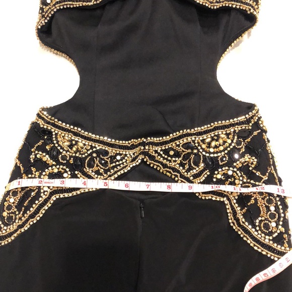 Sherri Hill Prom Dress - Picture 9 of 14